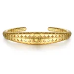 Elegant 21K Yellow Gold Graduated Cuff Bracelet